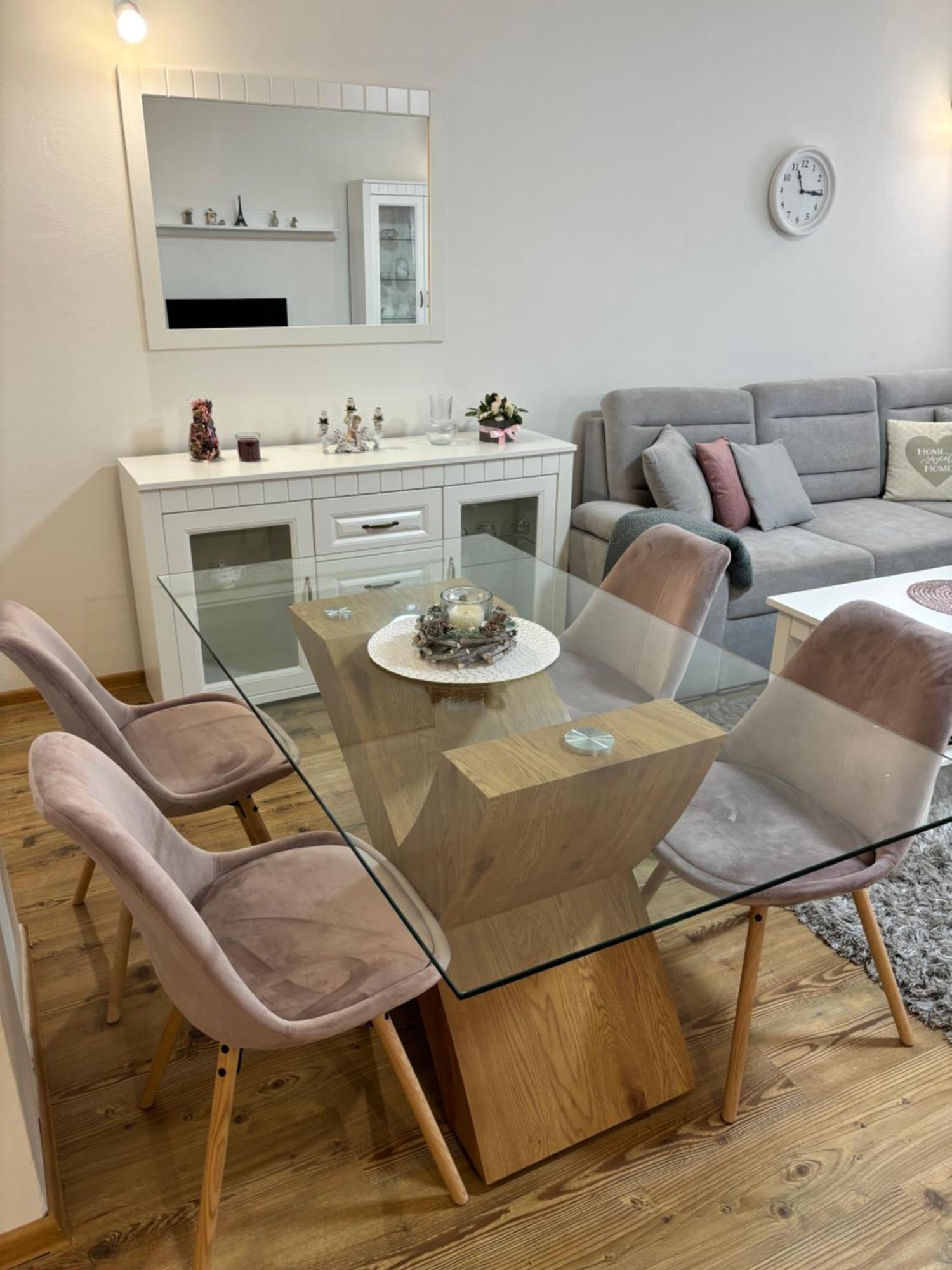 City Heart Luxury Apartment Nové Zámky Dış mekan fotoğraf